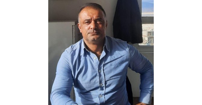 Otomobiliyle seyir halindeyken fenalaşan sürücü hayatını kaybetti