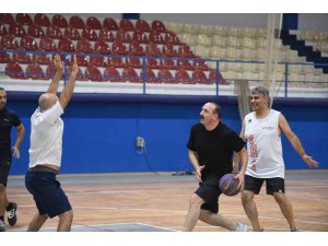 Yeni tesiste ilk maç Başkan Kotan’dan