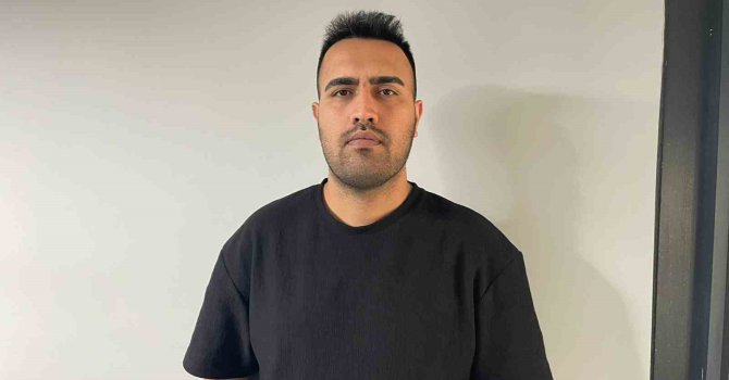 Aynı okulda okuduğu akranı tarafından demir sopalı saldırıya uğrayan öğrenci yaralandı