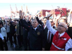 17. İyilik Gemisi, Bakan Yerlikaya’nın katıldığı törenle Gazze’ye uğurlandı