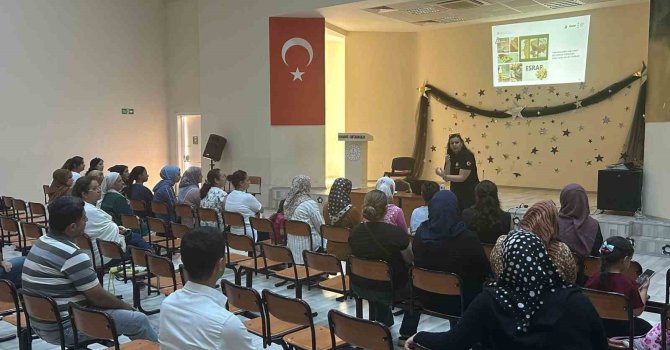 Mersin’de annelere madde bağımlılığıyla mücadele eğitimi