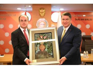 AESOB Başkanı Dere: "Esnafın gelişimini ve sürdürülebilirliğini desteklemeye devam ediyoruz"