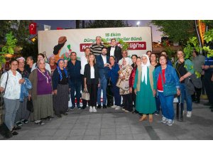 Tarsus’ta kadın üreticilere fidan desteği