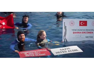 Şahika Ercümen ’Cumhuriyet’ ve ’Gazze’ için dünya rekoru kırdı