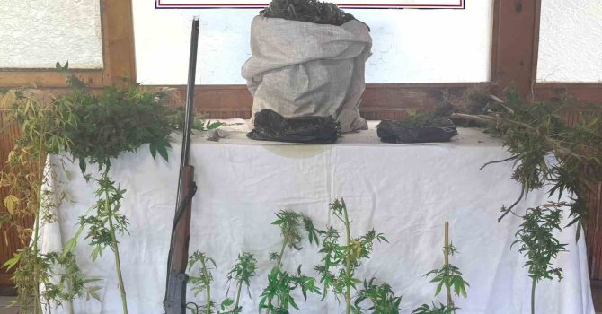 Uyuşturucu üreten şüpheli yakalanıp tutuklandı