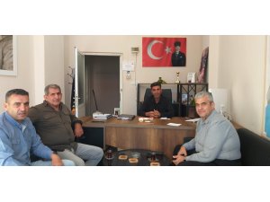 Akdeniz’de Muhtarlık İşleri Müdürlüğü, mahallelerin sorunlarını sahada dinliyor