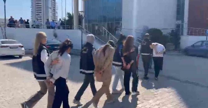 Hatay’da aranan 5 şahıs yakalandı