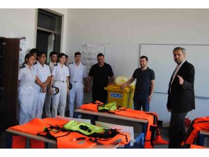 Mersinli genç denizciler Erasmus stajı için İtalya yolcusu