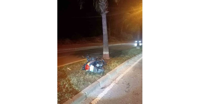 Direğe çarpan motosiklet sürücüsü hastanede öldü