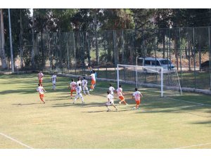 Akdeniz Belediye Spor yine kazandı