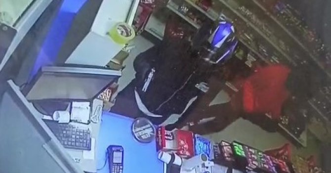 Petrol istasyonunda silahlı soygun