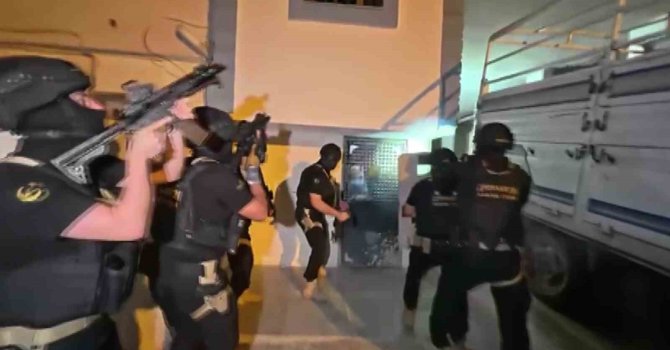 Adana’da DEAŞ’ın haraç şebekesi çökertildi: 19 gözaltı
