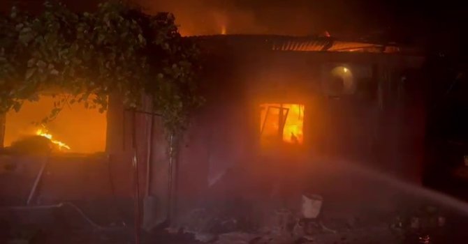 Yangından dönen itfaiye personeli kazada yaralandı