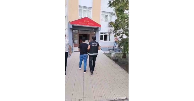 Hatay’da hapis cezası ile aranan 2 şahıs yakalandı