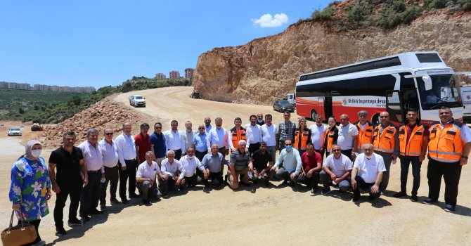 Kepez’de sathi asfalt sezonu törenle açıldı