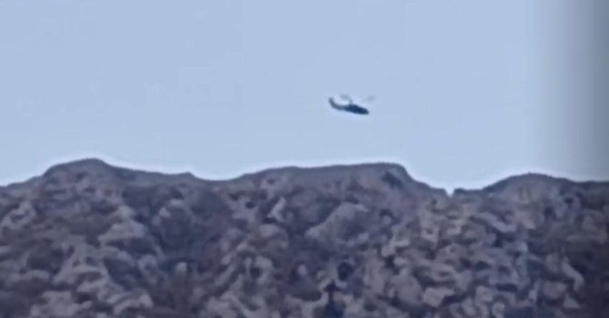 Dağda mahsur kalan 2 kişi askeri helikopterle kurtarıldı