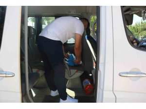 UKOME ekipleri servis araçlarını inceliyor