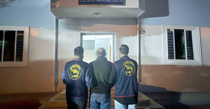 Firari FETÖ’cüler yakalanıp cezaevine gönderildi