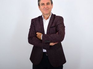 Yazar Sinan Meydan Antalyalılarla buluşuyor