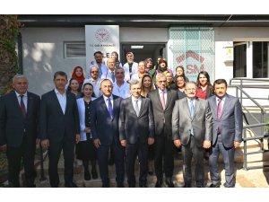 Sağlık Bakanı Memişoğlu: "Sağlığa ihtiyacı olan her yerde insana ulaşmaya çalışıyoruz"