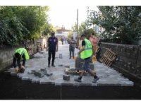 Hatay Büyükşehir Belediyesi, gece gündüz süren çalışmalarıyla selin vurduğu Payas’ta vatandaşlara rahat nefes aldırdı