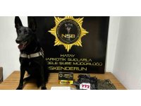 Otomobilin kaputundan 5 buçuk milyon TL’lik uyuşturucu çıktı