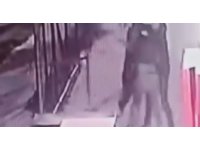 Lise öğrencilerini dövüp bacaklarından bıçakladılar