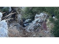 Otomobil uçuruma yuvarlandı, sürücü hayatını kaybetti