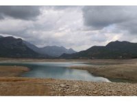 Kozan Barajı manzaranın değil, kuraklığın simgesi oldu