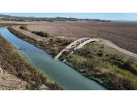 Seyhan Baraj Gölü kurudu, Alman Köprüsü ortaya çıktı