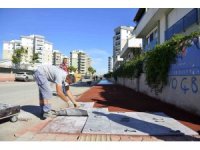 Güzeloba’da kaldırım çalışması tamamlandı