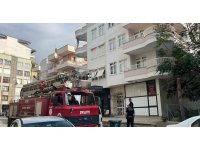 Kapıyı arkadan kilitleyip TV izlemeye dalan çocuk itfaiyeyi alarma geçirdi