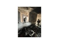 Samandağ’da depo yangını