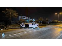 Takla atarak, ters dönen otomobilin sürücüsü yaralandı