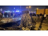 Mersin’de 10 kişinin yaralandığı kaza anı kamerada