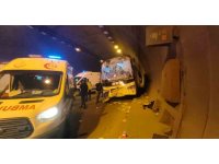 Osmaniye’de otobüs ile tır çarpıştı: 5 yaralı