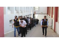 Müteahhitleri 19 milyon lira dolandıran şebeke çökertildi: 23 ilde dev operasyon