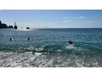 Alanya’da Kasım ayında deniz keyfi