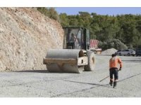 Gülnar’da 5 mahalleyi birbirine bağlayan yol yenilendi