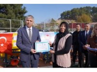 Aladağ’da üreticilere yüzde 70 hibe ile ilaçlama makinesi dağıtıldı