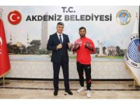 Akdeniz Belediye Sporun şampiyon sporcusu dünya arenasında