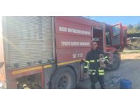 Hatay’da 6 metrelik çukurda mahsur kalan yavru köpeği itfaiye kurtardı