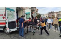 Kamyonetle çarpışan motorlu bisikletin sürücüsü yaralandı