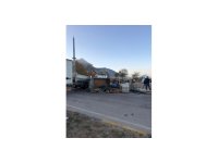 Eğirdir’de iki tırın çarpıştığı kazada sürücülerden biri yaralandı