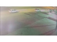 Aracın sağından geçmeyince çalışınca ortalığı savaş alanına çevirdi