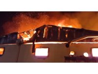 Isparta’da bir kereste fabrikası tamamen yanarak kül oldu