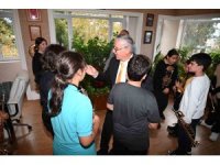 Geleceğin müzisyenlerinden Başkan Topaloğlu’na Öğretmenler Günü sürprizi