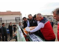 HBB’den tarım lisesine buğday ve gübre desteği