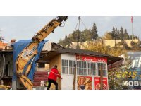 Çiğköfteye deterjan kabıyla sos döken esnafa 250 bin TL ceza: İş yeri kapatılıp kaldırıldı