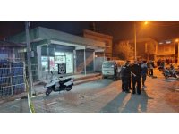 Adana’da erkek kuaföründe silahlı kavga: 7 yaralı